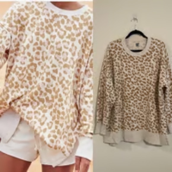 Cheetah print Women’s Top - Picture 1 of 8